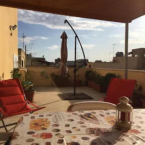 Il Terrazzo Del Pittore Affittacamere